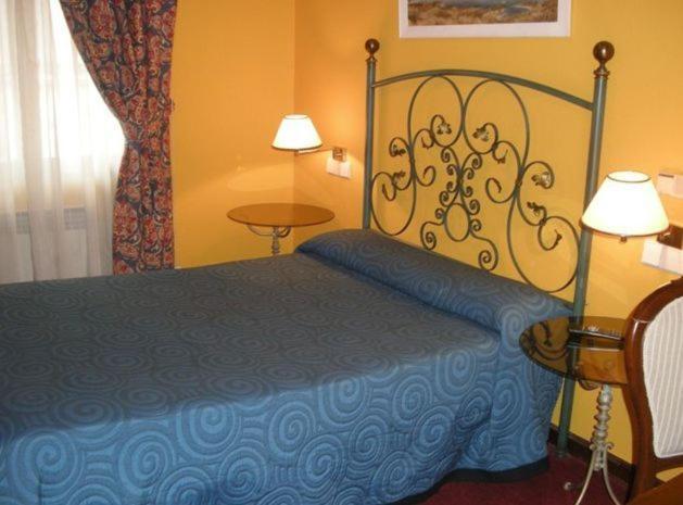 Hotel Amarica Vitoria-Gasteiz Zimmer foto